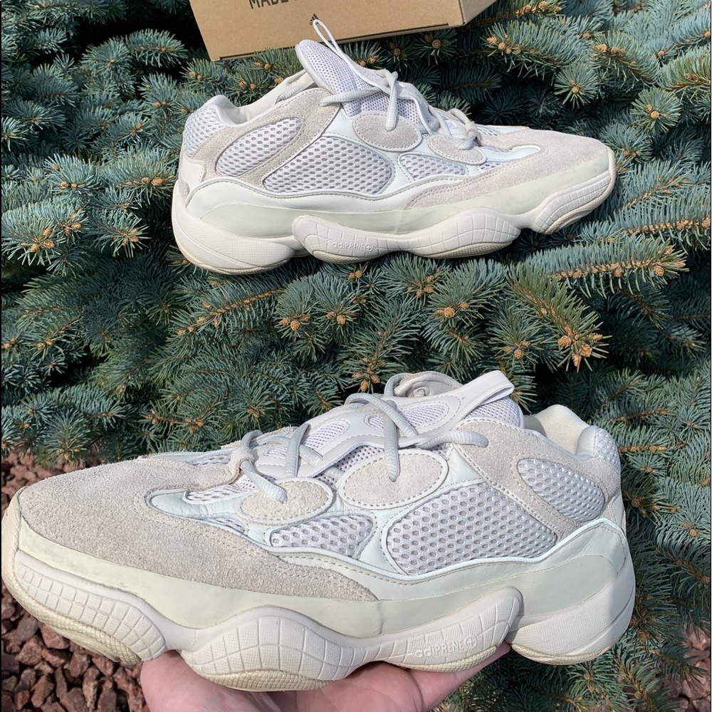Yeezy 500 - Picture 2 of 3